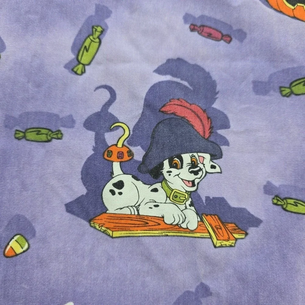 Disney Women's Scrub Top 2XHalloween Trick Treat 101 Dalmations Purple Tie